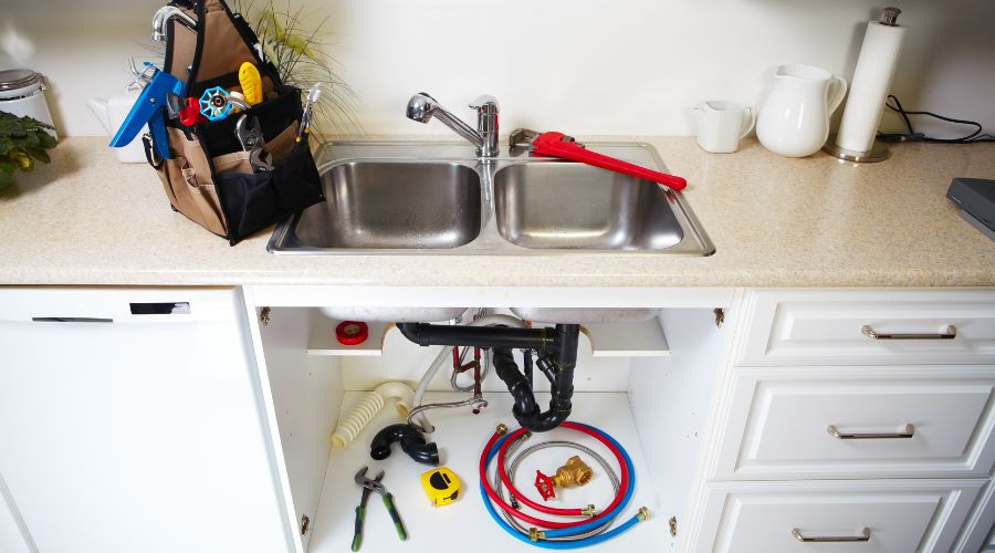 key reasons to schedule annual plumbing maintenance